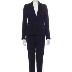 Akris Punto 2 piece navy blue suit
